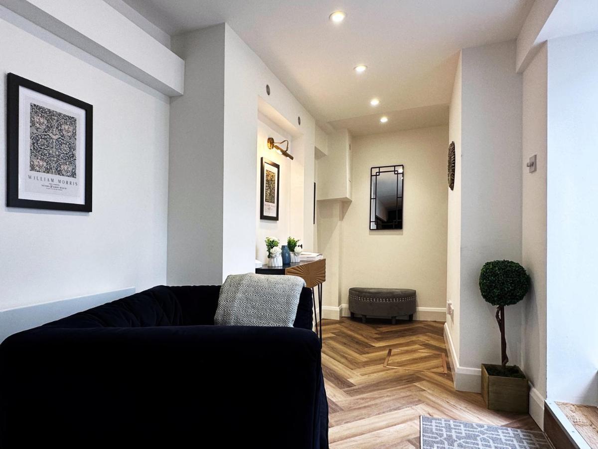 Liam Place Near Hyde Park - 1 Double Bed, 1 Sofa Bed, Spacious Apartment, Private Entrance Лондон Экстерьер фото