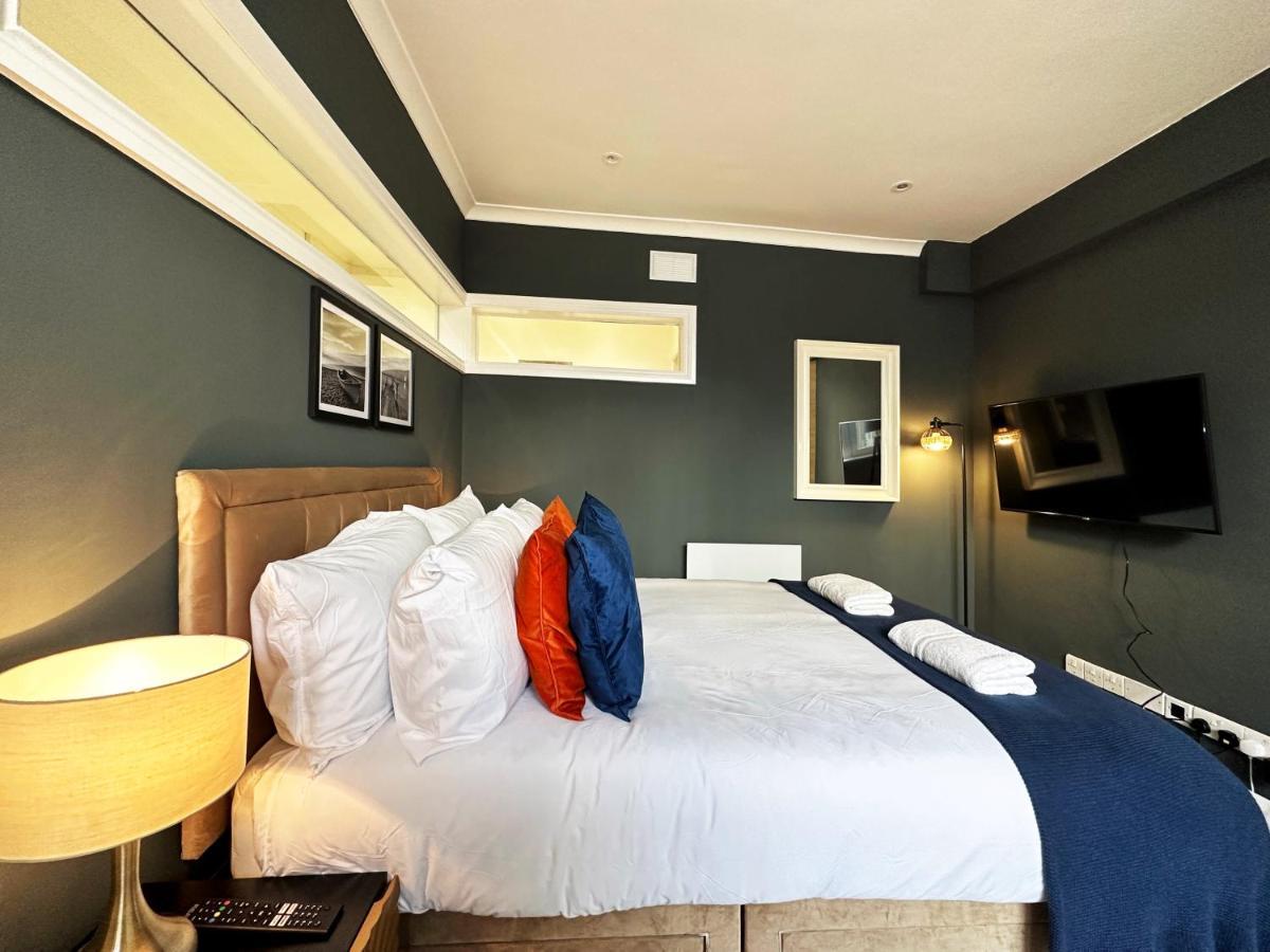 Liam Place Near Hyde Park - 1 Double Bed, 1 Sofa Bed, Spacious Apartment, Private Entrance Лондон Экстерьер фото