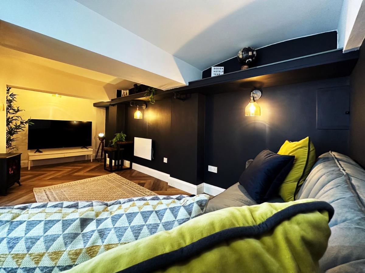 Liam Place Near Hyde Park - 1 Double Bed, 1 Sofa Bed, Spacious Apartment, Private Entrance Лондон Экстерьер фото